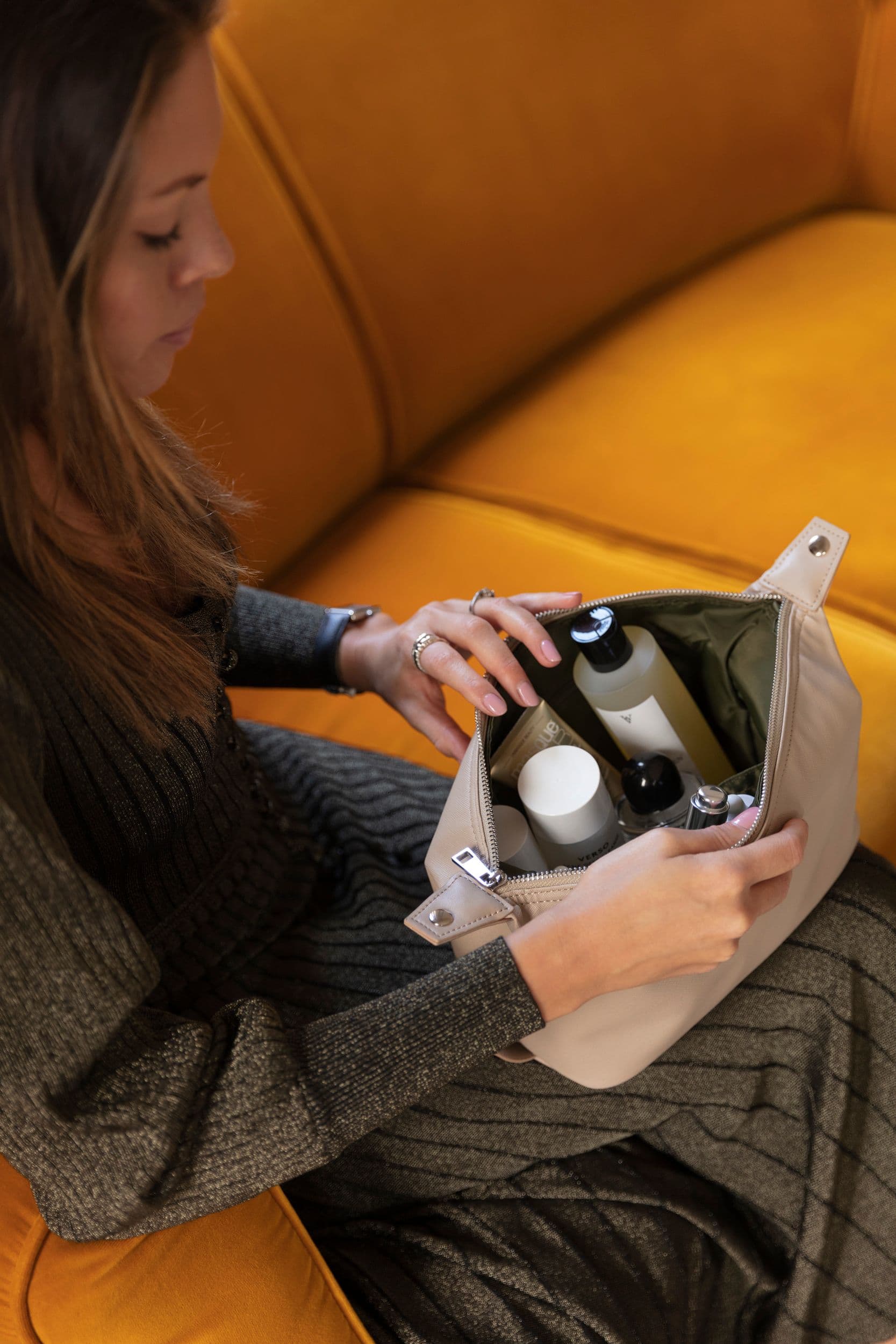 Bonvoy bag lifestyle photo